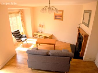 5 An Sr&uacute;than, Cross Street, Loughrea, Co. Galway - Image 3