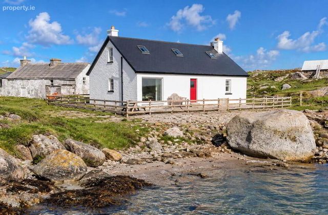 Eighter Island, Burtonport, Co. Donegal, Burtonport, Co. Donegal - Click to view photos