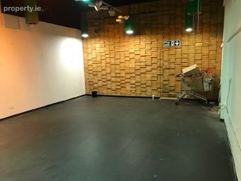 Unit 22, Omni Park Shopping Centre, Santry, Dublin 9 - Image 4