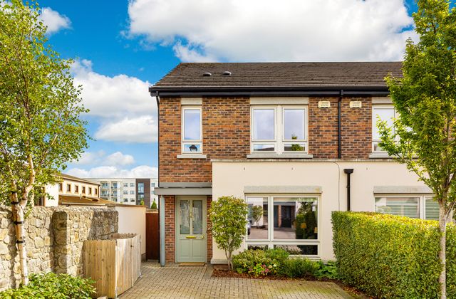 63 Diswellstown Manor, Castleknock, Dublin 15, Castleknock, Dublin 15 - Click to view photos
