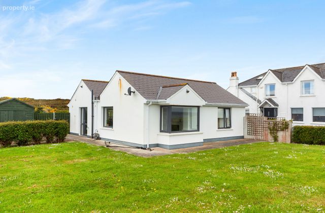 Upper Cliff Road, Howth, Co. Dublin, Howth, Dublin 13 - Click to view photos