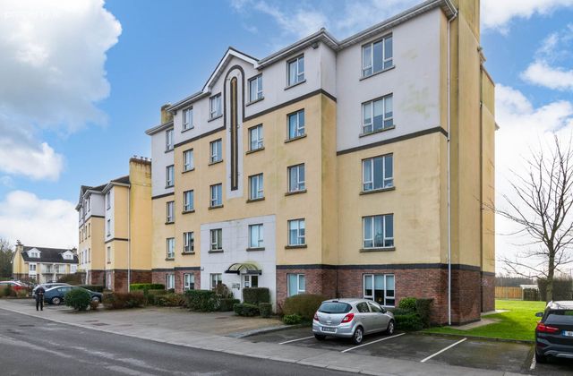 11 Carnagh House, Ard Ri, Athlone, Co. Westmeath, Athlone, Co. Westmeath - Click to view photos