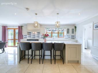 4 Melview Glen, Melview, Longford, Newtownforbes, Co. Longford - Image 2
