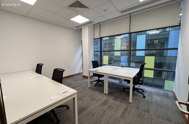 Sir John Rogerson's Quay, Dublin 2 - Click to view photos