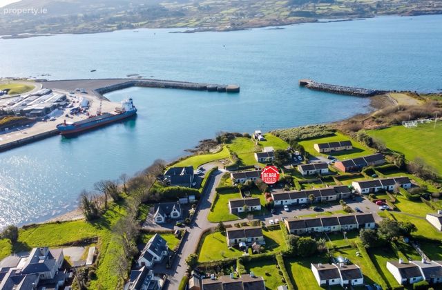 34 Cametringane Point, Castletownbere, Beara, Co. Cork - Click to view photos