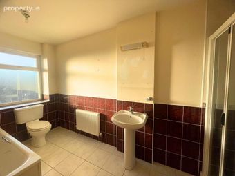 111 River Village, Monksland, Athlone, Co. Roscommon, Athlone, Co. Roscommon - Image 4