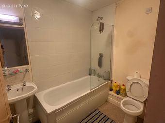 Apartment 21, Room A, Schoolhouse Court, Santry, Dublin 9 - Image 5