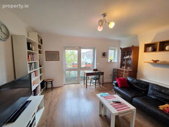28 The Courtyard, Maelduin, Dunshaughlin, Co. Meath - Image 4