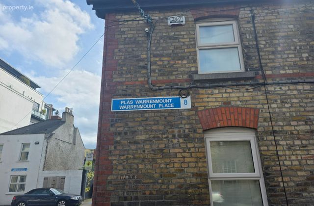 4 Warrenmount Place, Dublin 8, South Circular Road, Dublin 8 - Click to view photos