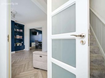 18 Riversdale Crescent, Clondalkin, Dublin 22, Clondalkin, Dublin 22 - Image 3