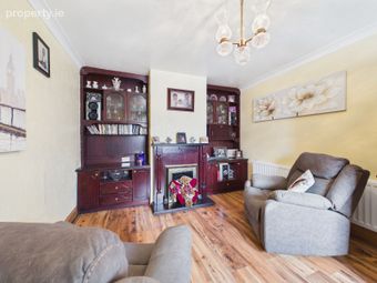 43 Woodlawn Grove, Cork Road, Waterford City Centre, Co. Waterford - Image 4