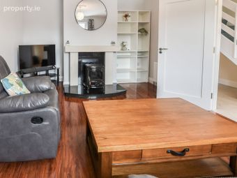 237 Castle Park, Ballybane, Co. Galway - Image 4