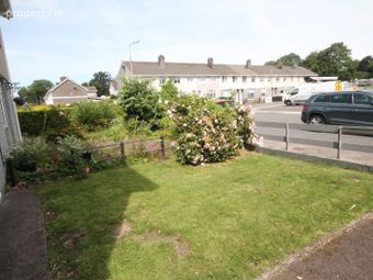 6 Carrigmore Park, Ballinlough, Ballinlough, Co. Cork - Image 2