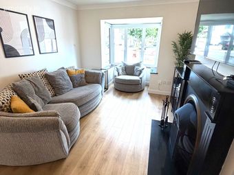 22 Pinewoods, Dublin 22, Grange Castle, Co. Dublin - Image 5