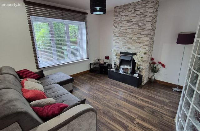 72 Welwyn Road, Maryborough Woods, Douglas, Co. Cork - Click to view photos
