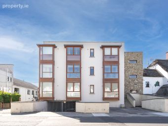 9 Landscape Court, Churchtown, Dublin 14 - Image 2