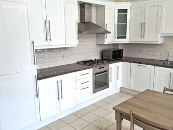 Mullins Wing Apartments, Linden Square, Grove Avenue, Stillorgan, Co. Dublin - Image 3