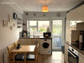 44 Lenihan Avenue, Prospect, Co. Limerick - Image 2