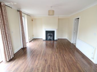39 North Street, Ongar, Dublin 15 - Image 3