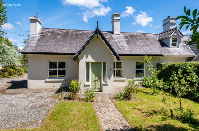 4 Port Road, Killarney, Co Kerry, Killarney, Co. Kerry - Click to view photos