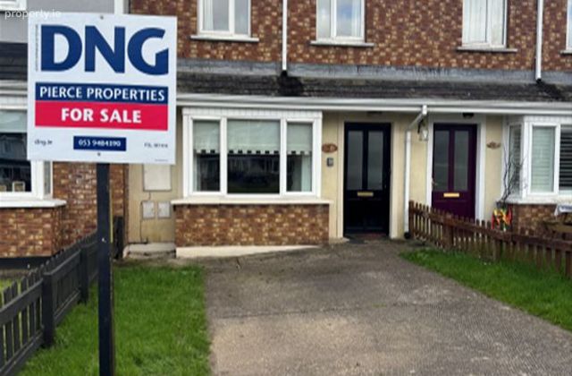 5 Riverchapel Crescent, Riverchapel, Riverchapel, Co. Wexford - Click to view photos