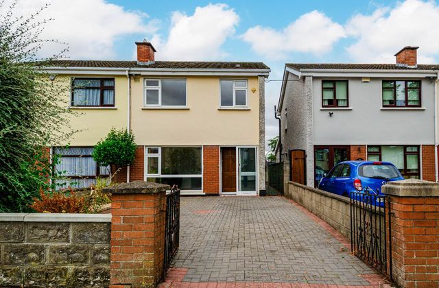 97 Woodview Heights, Lucan, Co. Dublin, Lucan, Co. Dublin - Click to view photos