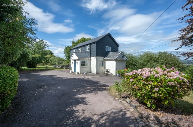 Railway Cottage, Castlewhite, Waterfall, Co Cork, Waterfall, Co. Cork - Click to view photos