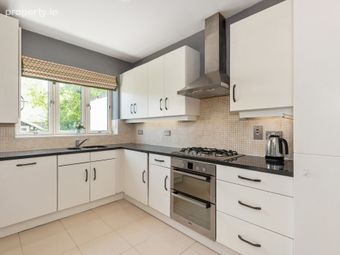 46 Belarmine Place, Stepaside, Dublin 18, Dublin 18 - Image 5