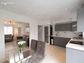 12 Woodford Parade, Dublin 22, Clondalkin, Dublin 22 - Image 5