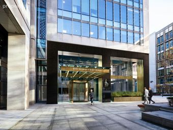 1 George's Quay Plaza, George's Quay, Dublin 2, Dublin 2 - Image 2