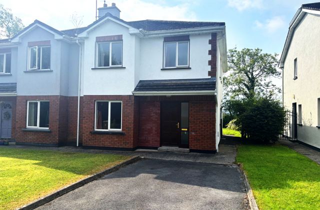 47 Blackfort Manor, Newport Road, Castlebar, Co. Mayo - Click to view photos