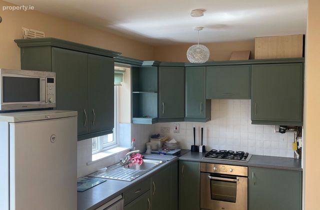 3 The Avenue, Dun Eala, Duntahane, Fermoy, Co. Cork - Click to view photos