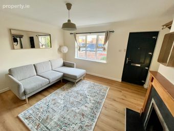 11 Viking Court, Meath Place, Dublin 8, The Coombe, Dublin 8 - Image 3