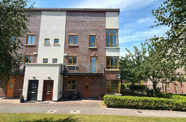 55 Park Grange, Grangerath, Drogheda, Co. Meath - Click to view photos