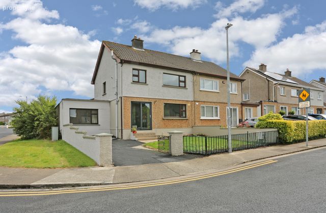 23 Dooneen Road, Woodview Park, Limerick, Moylish, Co. Limerick - Click to view photos