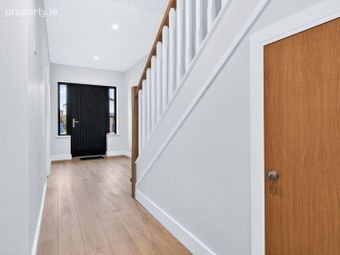 9a Ivy Grove, Collooney, Co. Sligo - Image 3