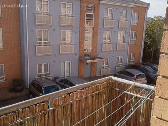 Apartment 9, Viking Wharf, Railway Square, Ennisco, Enniscorthy, Co. Wexford - Image 4