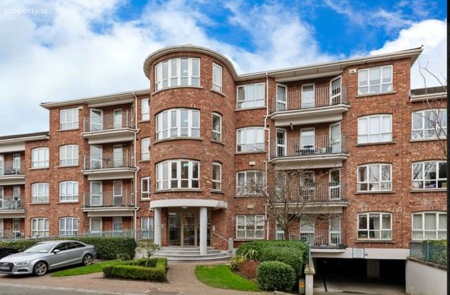 The Eglington,donnybrook Castle,stillorgan Road,dublin 4, Donnybrook, Dublin 4 - Click to view photos