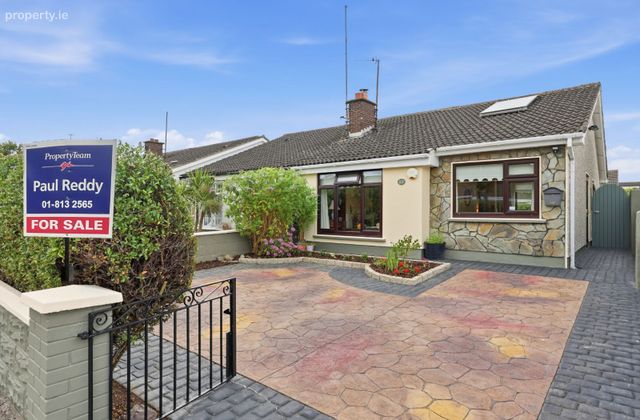 29 Cherry Park, Swords, Swords, Co. Dublin - Click to view photos