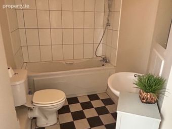 Allendale Square, Clonsilla, Dublin 15, Clonsilla, Dublin 15 - Image 5