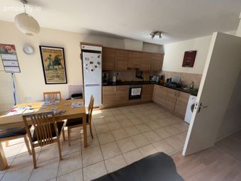 136 Block H, Br&uacute; Na Sionna, Shannon Town Centre, Shannon, Co. Clare - Image 3