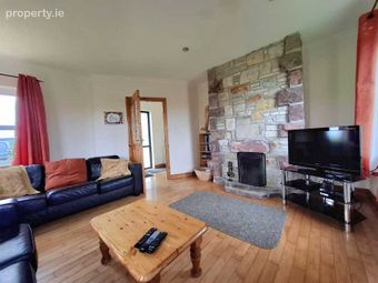 13 Trawmore Cottages, Keel, Achill, Co. Mayo - Image 5