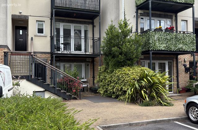 2 Bed Apartment, Melville Park, Dublin 11, Finglas, Dublin 11 - Click to view photos