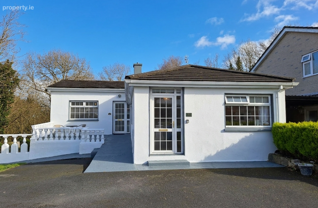 32 Pinewoods, Westport, Co Mayo, Westport, Co. Mayo - Click to view photos