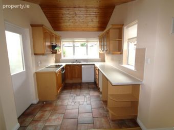 16 Spire View, Riverston Abbey, Navan Road (D7), Dublin 7 - Image 3