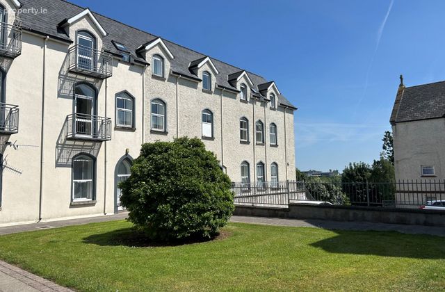 Apartment 39, Marymount Apartments, Summerhill, Carrick-on-Shannon, Co. Leitrim - Click to view photos