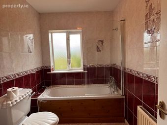 24 Clevedon, Kilmoney Road Lower, Carrigaline, Co. Cork - Image 4