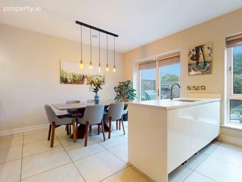 28 Parkside Crescent (plus Attic Conversion), Clongriffin, Dublin 13 - Image 4