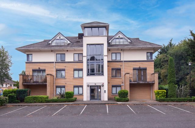 Apartment 148, Allendale Square, Clonsilla, Dublin 15 - Click to view photos