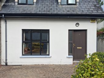 16 The Stables, Coolroe, Ballincollig, Cork, Ballincollig, Co. Cork